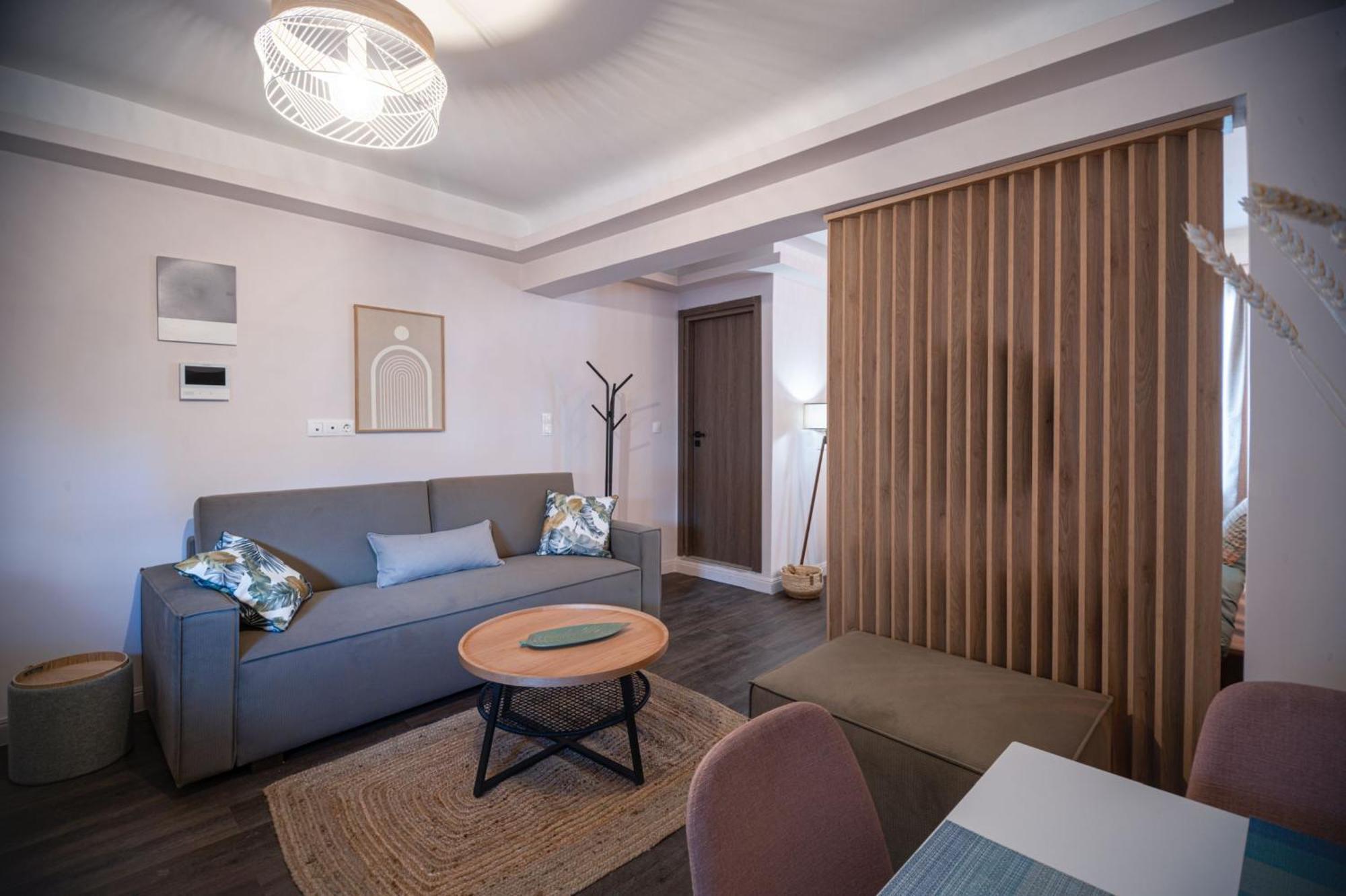 Niki Athens Suites - Urban Apartment In Athens Center Exteriör bild