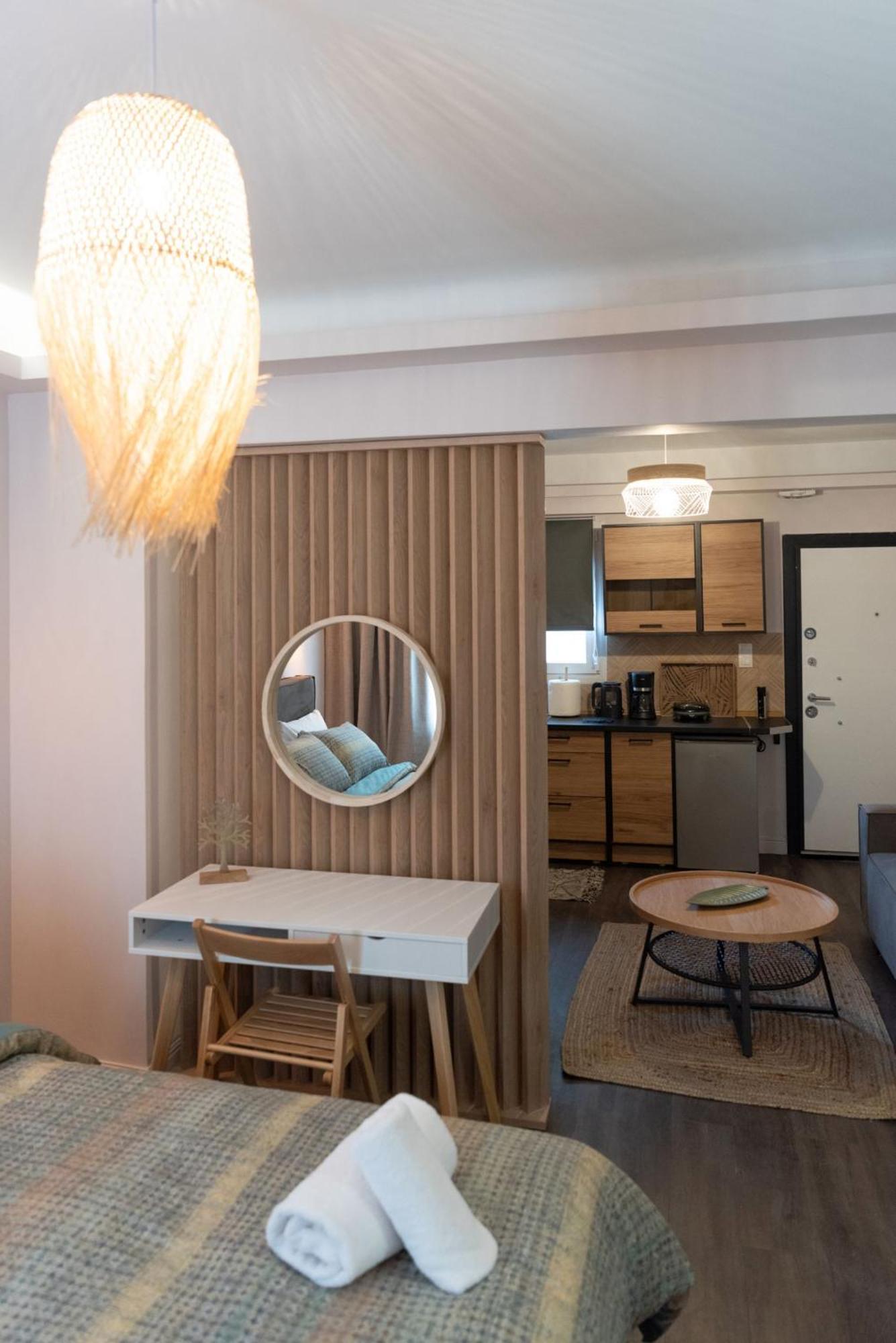 Niki Athens Suites - Urban Apartment In Athens Center Exteriör bild